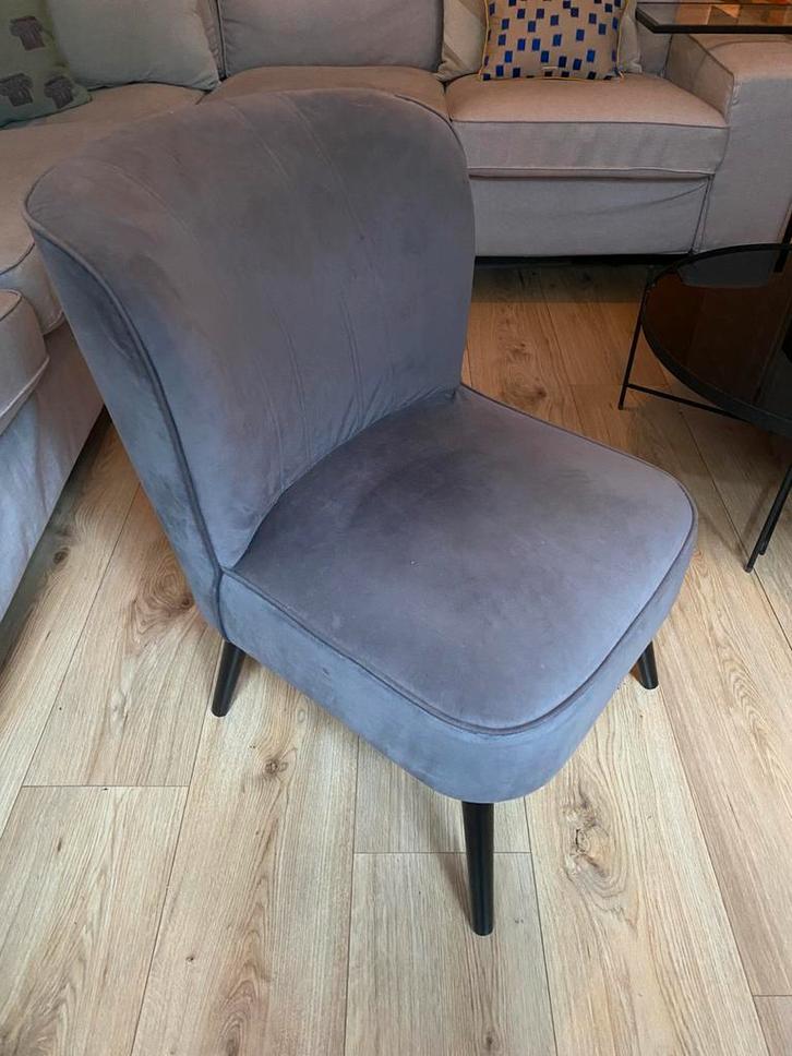 Grijze fauteil - zo goed als nieuw, Huis en Inrichting, Fauteuils, Zo goed als nieuw, 50 tot 75 cm, Ophalen