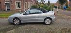 Renault Mégane 1.6 16V Cabrio 2001 Grijs, Auto's, Renault, Voorwielaandrijving, Zwart, 4 cilinders, Cabriolet