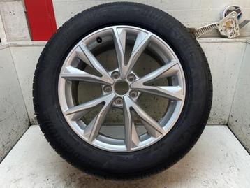 Sportvelgenset + banden van een Audi Q3 beschikbaar voor biedingen