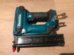 Makita DFN350 incl. mbox en spijkers, Ophalen of Verzenden, Zo goed als nieuw