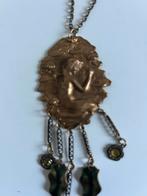 Art Deco Jugendstil Ketting met Vrouwfiguur & Groene Steen, Ophalen of Verzenden, Overige materialen, Met edelsteen