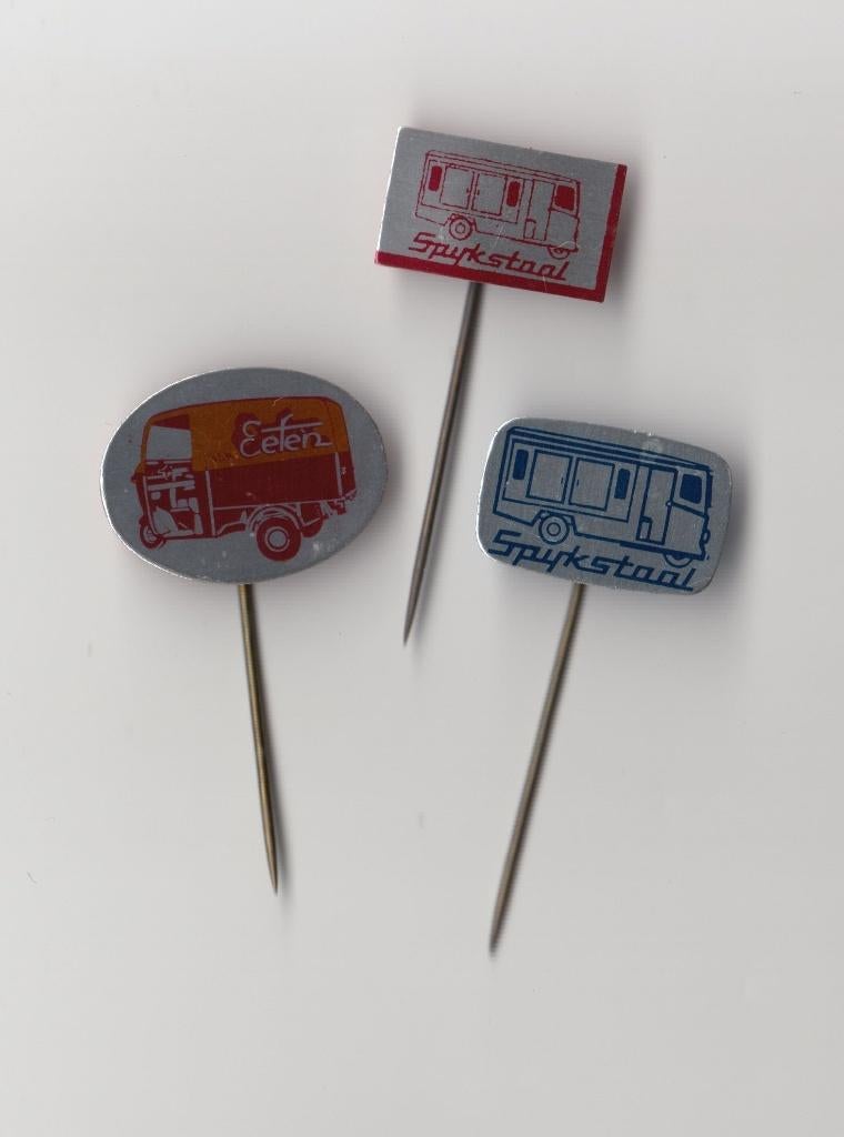 Spijkstaal Electische Auto speldjes, Gebruikt, Niet vindbaar, Niet vindbaar, Speldje of Pin