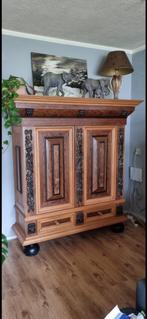 Kast zeer nette staat, Ophalen