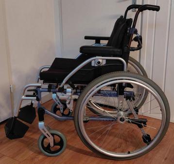 Rolstoel Excel van Os G5 + dik kussen ( in nette staat ) beschikbaar voor biedingen
