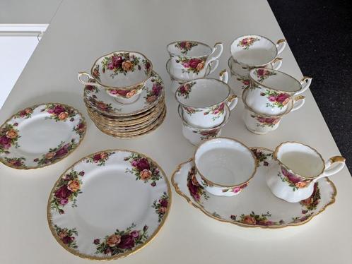 Royal Albert Old Country Rose 13-delig, Antiek en Kunst, Antiek | Servies los, Ophalen