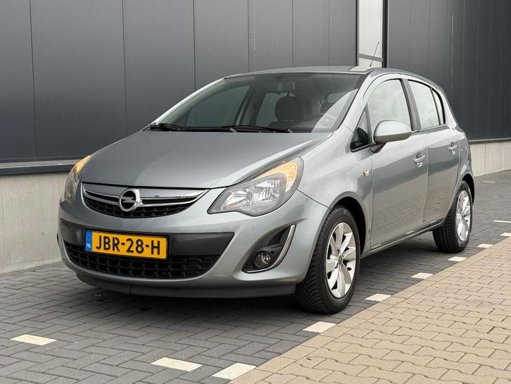 Opel Corsa 1.2 16V 5D 2014 Airco LM Cruise control PDC, Auto's, Opel, Bedrijf, Corsa, ABS, Airbags, Airconditioning, Bluetooth