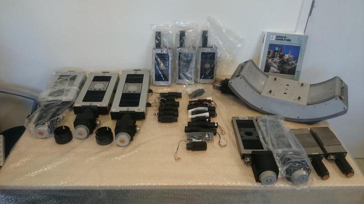 translatietafels / rotatietafels / actuators, Hobby en Vrije tijd, Overige Hobby en Vrije tijd, Zo goed als nieuw, Ophalen