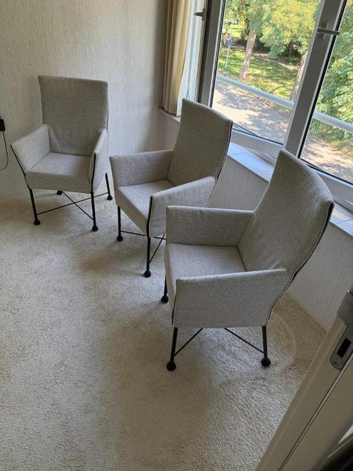 3x Montis Chaplin Stoel Grof gewoven stof – Onderstel zwart, Huis en Inrichting, Stoelen, Zo goed als nieuw, Drie, Kunststof, Metaal