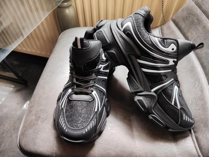 sneakers maat 42, Kleding | Heren, Schoenen, Nieuw, Ophalen
