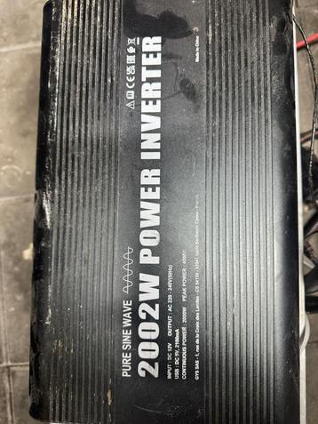 Omvormer/inventer 2x230v 2000w beschikbaar voor biedingen