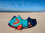 Slingshot Code v2 10 en 8 meter kites plus sentry v2 bar., Watersport en Boten, Kitesurfen, Ophalen, Gebruikt, 8 m², Geen board