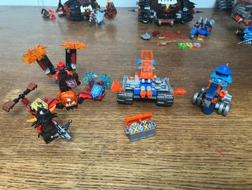 Lego Nexo Knights Sets 30377 70310 70338 beschikbaar voor biedingen