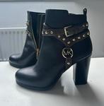 Michael Kors maat 35, Kleding | Dames, Schoenen, Ophalen of Verzenden, Zo goed als nieuw, Zwart, Sneakers of Gympen
