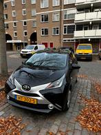 Toyota Aygo 2016 5D | Camera/Airco | NL Auto, Stof, Zwart, 610 kg, Origineel Nederlands