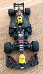 Modelauto Red Bull Max Verstappen RB 16 kunststof, Hobby en Vrije tijd, Modelauto's | 1:24, Ophalen of Verzenden, Bburago