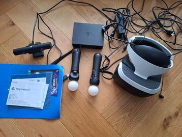 PS4 virtual reality bril, plus toebehoren beschikbaar voor biedingen