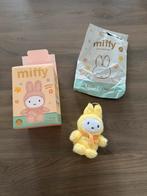 Nijntje sleutelhanger, geel - yellow Miffy macaron series., Verzamelen, Ophalen of Verzenden, Zo goed als nieuw, Knuffel of Figuurtje