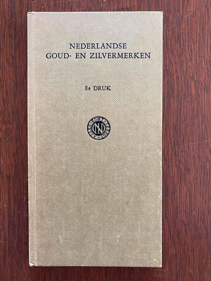 Nederlandse Goud- en Zilvermerken, 8e druk, Boeken, Auto's | Boeken, Gelezen, Algemeen, Ophalen of Verzenden