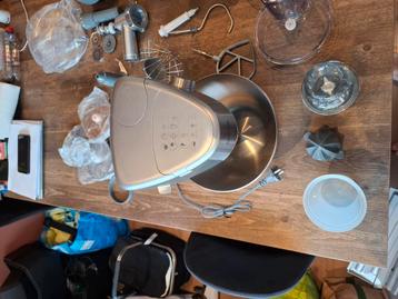 Kenwood keukenmachine KHC beschikbaar voor biedingen