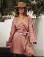 Moost wanted Zaphira balloon sleeve dress old rose maat S, Kleding | Dames, Jurken, Nieuw, Ophalen of Verzenden, Roze, Maat 36 (S)