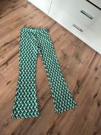 Leuke flared broek maat m, Maat 38/40 (M), Zwart, Ophalen of Verzenden, Zo goed als nieuw