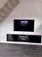Donkerbruin tegen zwart aan tv meubel ikea, Ophalen, 150 tot 200 cm, Zo goed als nieuw, Minder dan 100 cm