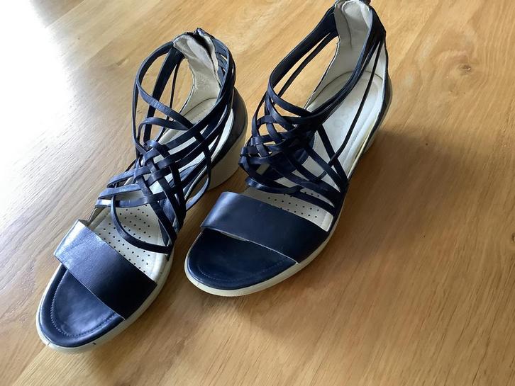 ECCO  schoenen maat 39 sandalen, Kleding | Dames, Schoenen, Nieuw, Sandalen of Muiltjes, Blauw, Verzenden
