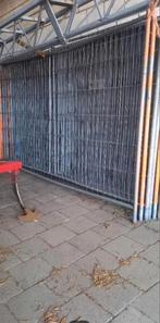 Verhuur bouwhekken incl. voeten en klemmen (transport optie), Ophalen of Verzenden, Gebruikt, IJzer