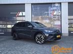 Volkswagen Tiguan 1.5 eTSI R-Line Edition|360cam|ACC|Massage, 4 cilinders, Bedrijf, 1540 kg, 16 km/l