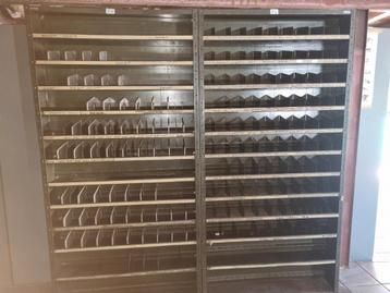 Magazijn vakkenkasten 1980x1000x300 mm beschikbaar voor biedingen
