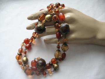 Ketting van Verschillende Kralen ( nr 5 ) Vintage beschikbaar voor biedingen