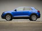 Volkswagen T-Roc 1.5 TSI Sport (APPLE CARPLAY,NAVI,LED,XENON, Gebruikt, 150 pk, Blauw, Bedrijf