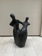 Te koop Stenen beeld dansend paar, Verzamelen, Beelden en Beeldjes, Ophalen, Zo goed als nieuw, Overige typen