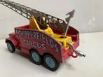 Corgi Toys 1121 Chipperfield's circus crane truck, Ophalen of Verzenden, Gebruikt, Bus of Vrachtwagen, Corgi