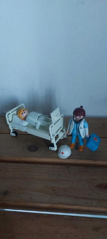 Vintage ziekenhuis playmobil 