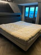 Hästens bed 210x210, Beige, Gebruikt, Stof, Geruit