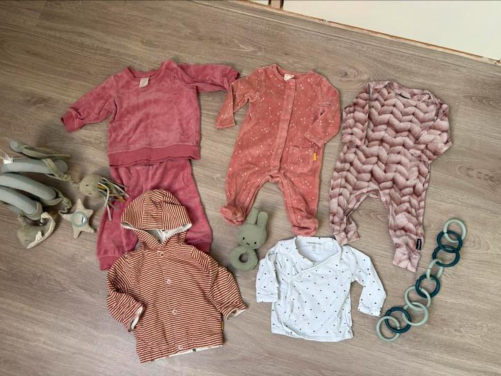 Baby pakket meisje, verschillende maten, Kinderen en Baby's, Babykleding | Baby-kledingpakketten, Zo goed als nieuw, Ophalen of Verzenden