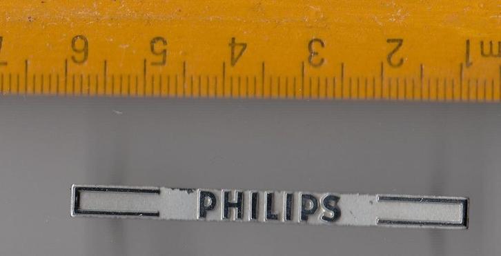 Philips Radio Logo embleem zilverkleurig schildje, Antiek en Kunst, Antiek | Tv's en Audio, Ophalen of Verzenden