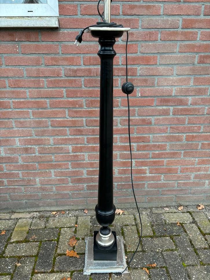 Mooie Standaard Lamp, Huis en Inrichting, Lampen | Vloerlampen, Gebruikt, 150 tot 200 cm, Metaal, Ophalen