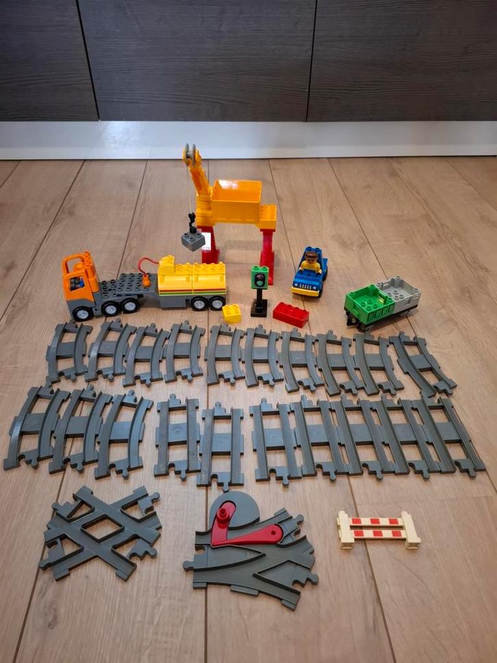Lego Duplo treinbaan containerhaven, Kinderen en Baby's, Speelgoed | Thomas de Trein, Zo goed als nieuw, Ophalen of Verzenden