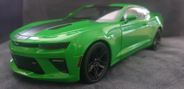 Chevrolet Camaro SS Autoworld 1:18, Hobby en Vrije tijd, Modelauto's | 1:18, Nieuw, Auto, Maisto, Ophalen of Verzenden