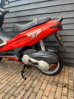 Gilera runner 180cc piaggio 2/2, Fietsen en Brommers, Ophalen, Zo goed als nieuw