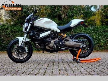 DUCATI Monster 821 full opties