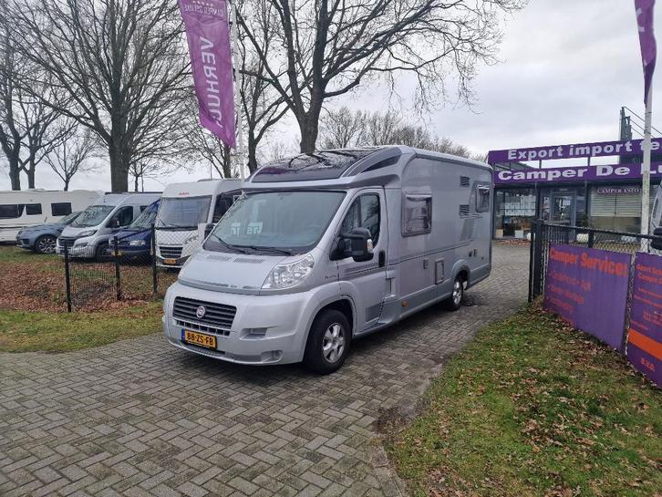 Uitzonderlijk mooie  Top Knaus-Sky camper met grote garage.!, Caravans en Kamperen, Campers, Bedrijf, tot en met 4, Half-integraal
