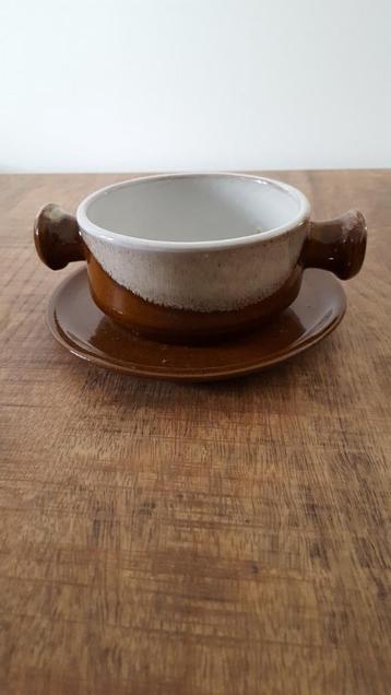 soepkop + schotel vintage beschikbaar voor biedingen