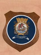 Schildje Marine Kazerne Amsterdam - Mooi exemplaar!, Verzamelen, Ophalen of Verzenden, Marine, Nederland, Embleem of Badge