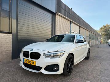 BMW 1-Serie 118i M-pakket 136pk 2016 Wit beschikbaar voor biedingen