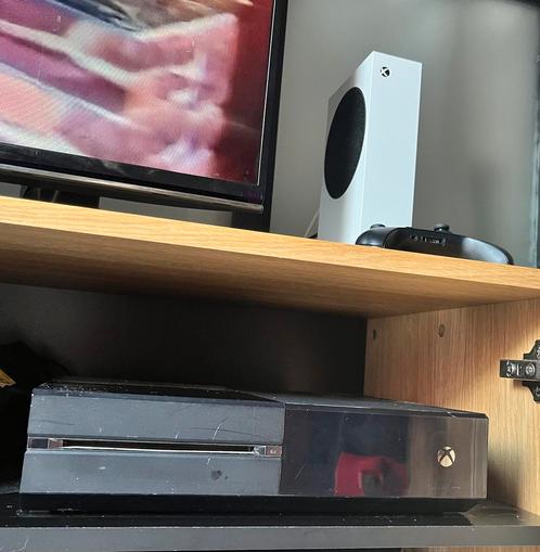 Xbox series S & Xbox one, Spelcomputers en Games, Spelcomputers | Xbox Series X en S, Zo goed als nieuw, Ophalen