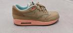 Nike Air Max 1 HAY SUNSET GLOW, Kleding | Heren, Schoenen, Overige kleuren, Nike, Ophalen of Verzenden, Sneakers of Gympen