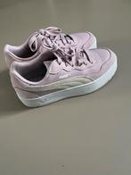 Zachtroze Puma sneakers, Kinderen en Baby's, Kinderkleding | Schoenen en Sokken, Ophalen, Zo goed als nieuw, Meisje, Schoenen